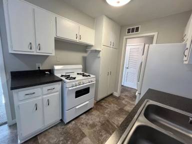 Main picture of 5026 W Craw St