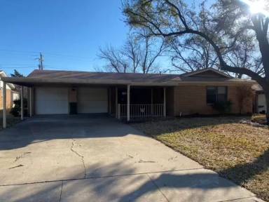 Main picture of 509 Carlyle Dr
