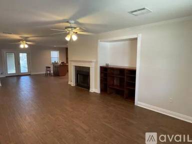 Main picture of 8721 Darby Ln