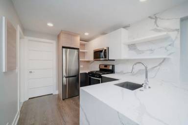 Main picture of 4423 N Ashland Ave