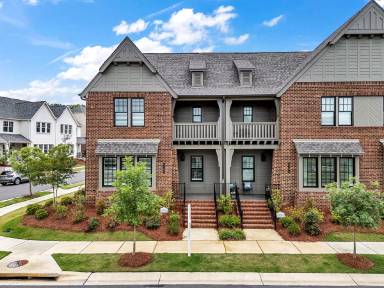 Main picture of 4784 Arden Way