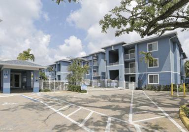 Main picture of 1401 W State Road 84