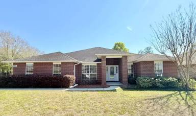 Main picture of 5851 Chi Chi Cir