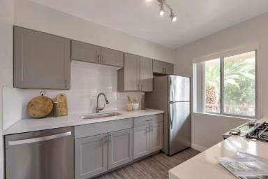 Main picture of Park Royal Apartments