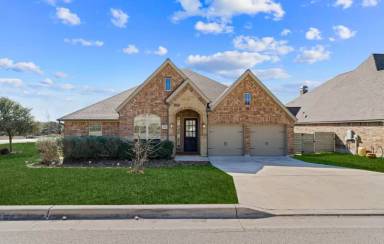 Main picture of 625 Vale Ct