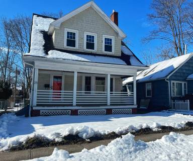 Main picture of 25 Gold St