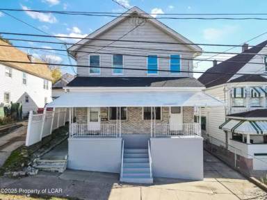Main picture of 258 S Hancock St