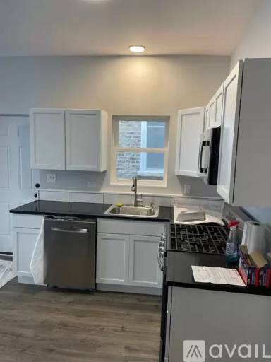 Main picture of 1627 W 17th St