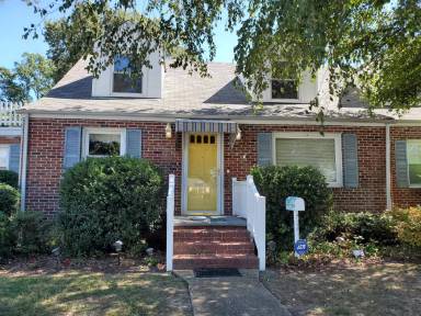 Main picture of 7744 Castleton Pl