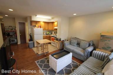 Main picture of 1716 Montrose St