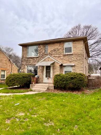 Main picture of 3391 S Howell Ave