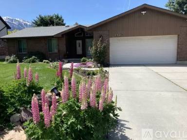 Main picture of 2946 E Scandia Way