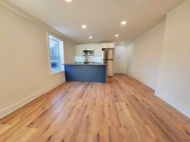 Main picture of 2109 Spring Garden St