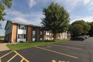Main picture of 619 Laurel Ct