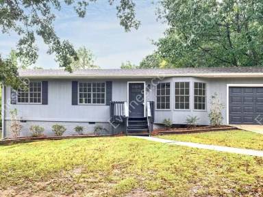 Main picture of 5935 Shane Cir