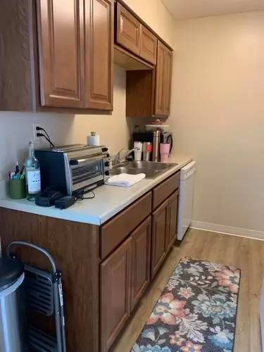 Main picture of 5 Ann Marie Dr