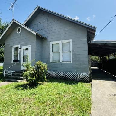 Main picture of 1109 Main Ave