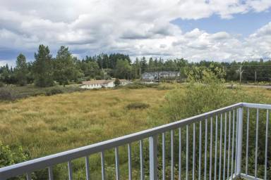 Main picture of Creekside