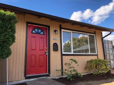 Main picture of 5907 SE 83rd Ave