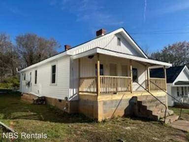 Main picture of 366 Chatelaine Ave