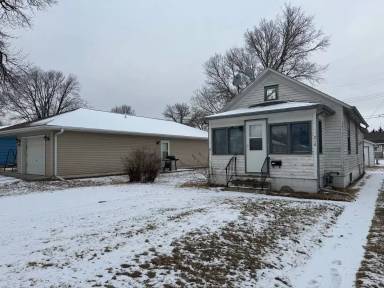 Main picture of 218 Miller Ave