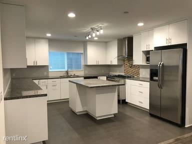 Main picture of 8706 Olin St