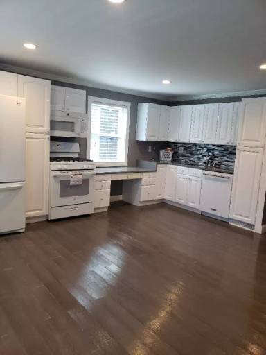 Main picture of 13031 Blakeslee Ct