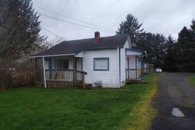 Main picture of 92306 Clover Rd