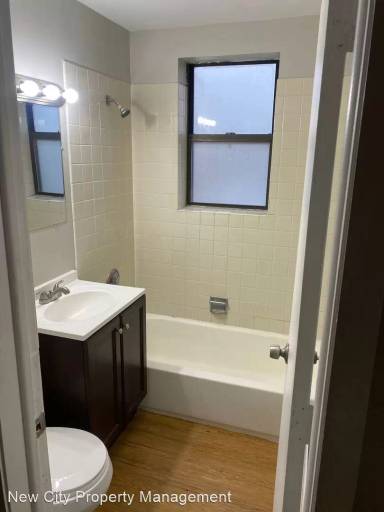 Main picture of 7048-50 S Merrill Ave Apartments