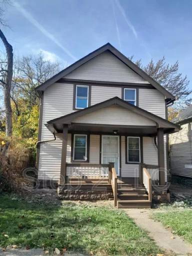 Main picture of 3688 E 118th St