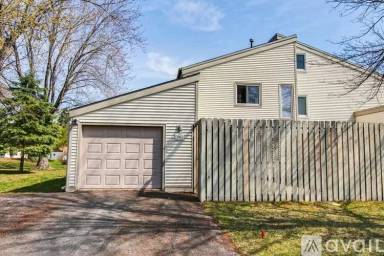 Main picture of 3967 Granada Ave N