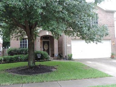 Main picture of 20315 Mammoth Falls Dr