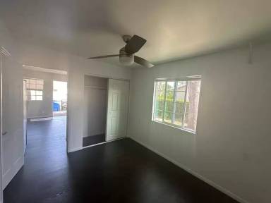 Main picture of 7653 N Claybeck Ave