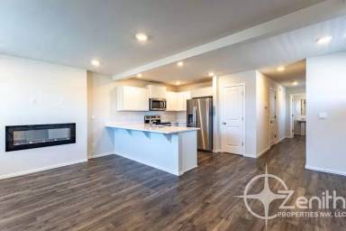 Main picture of 1454 NW 20th Ave