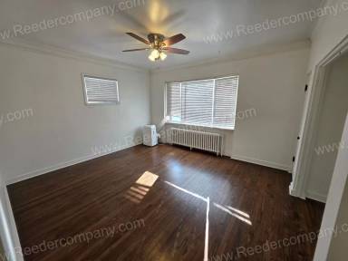 Main picture of 1214 W 142nd St