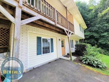 Main picture of 210 Cody Ln