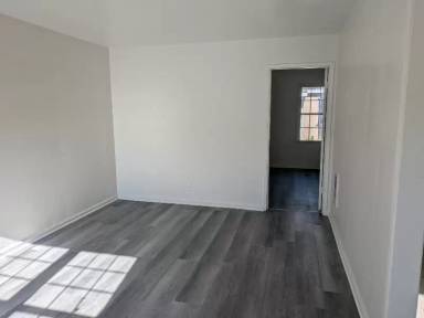 Main picture of 1727 Pine Ave