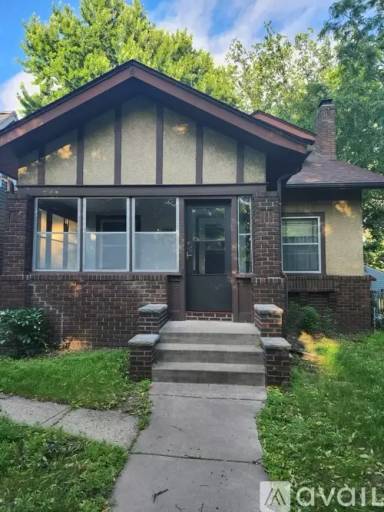 Main picture of 4607 Pleasant Ave