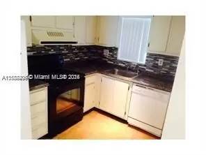Main picture of 3150 W Rolling Hills Cir