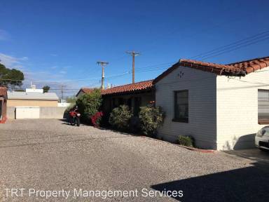 Main picture of 1137 E 10th St