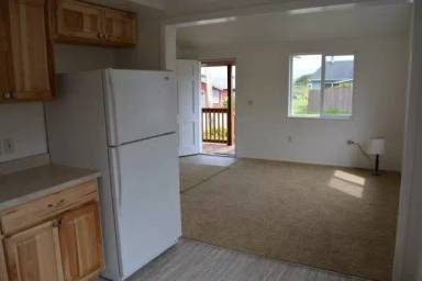 Main picture of 2001 Peninsula Dr