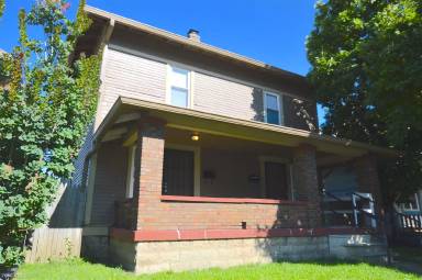 Main picture of 223 Hendricks Pl