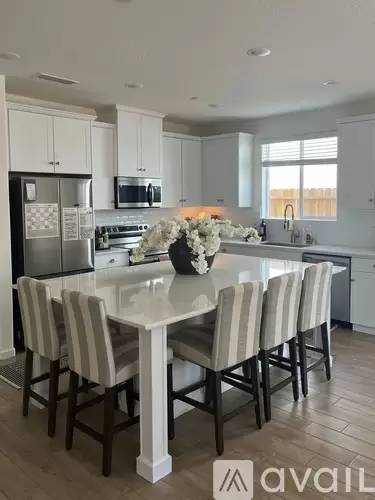 Main picture of 163 Reunion Way S