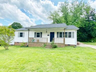 Main picture of 1200 Highland Ave