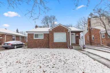 Main picture of 13550 Royal Grand