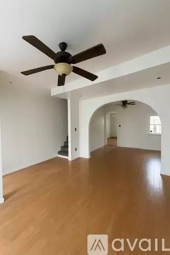 Main picture of 5011 Jackson St