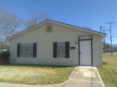 Main picture of 1030 W 1st St