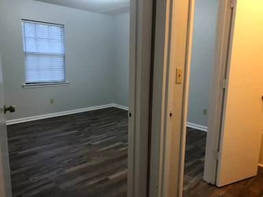 Main picture of 1210 W End Ave