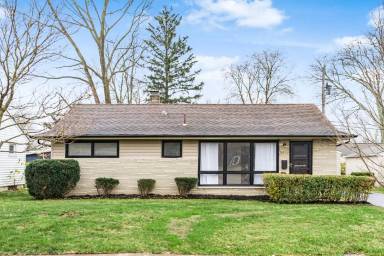 Main picture of 249 Pingree Dr