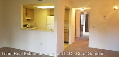 Main picture of 1068 Ellen Ct